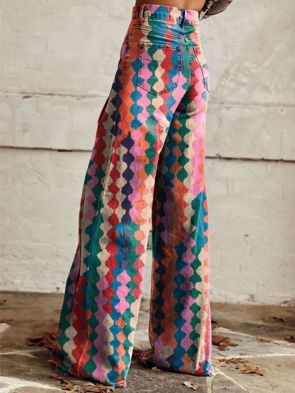 Pantalón Flare “Electric Mirage” – Vibra sin Reglas