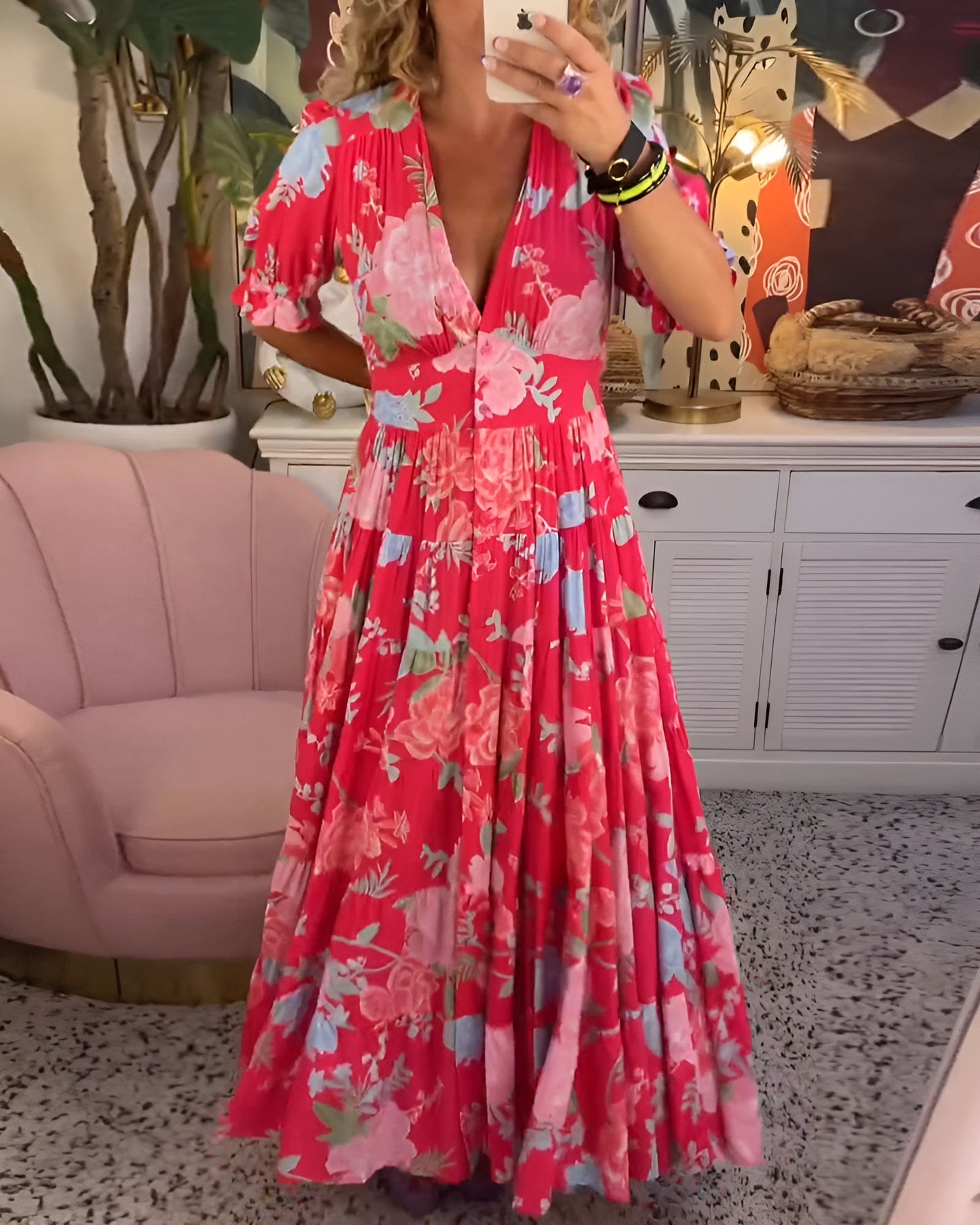 Karina | Vestido con bolsillos, escote en V y estampado floral